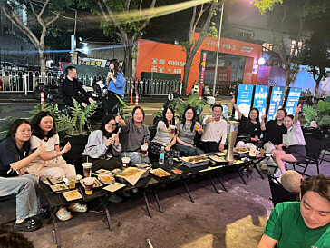 Team Building at the Canton Fair
