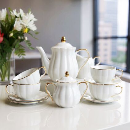 White Real Gold Fine Porcelain 11-Piece Tea Set